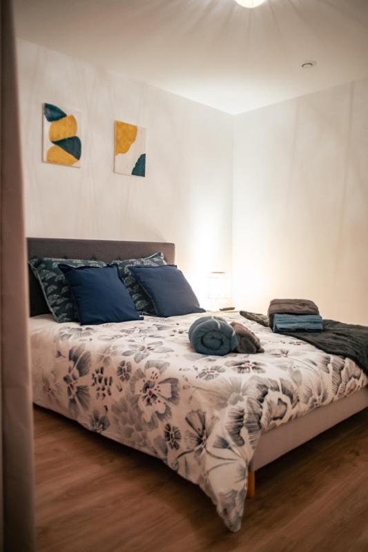 Vernon : La Mariniere Apartment *