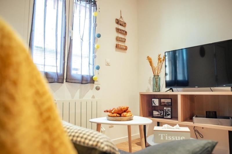 Vernon : La Mariniere Apartment